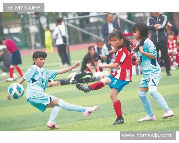 足球明星壁纸平板带你领略绿茵场上的风采与激情